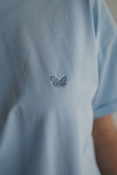 ЖЕНСКАЯ ФУТБОЛКА ГОЛУБАЯ "ВОЗДУШНАЯ"