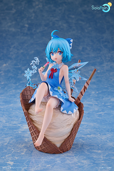 Фигурка 1/7 Чирно (Cirno Summer Frost ver.)