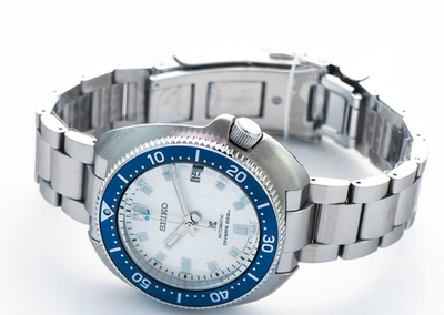 Наручные часы Seiko SPB301J1