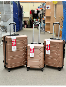 Чемодан средний Neyron ABS M пудровый