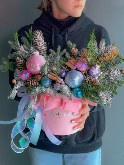 Композиция с елью "Баббл гам"