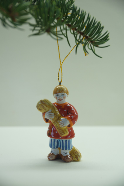 Мальчик со снопом