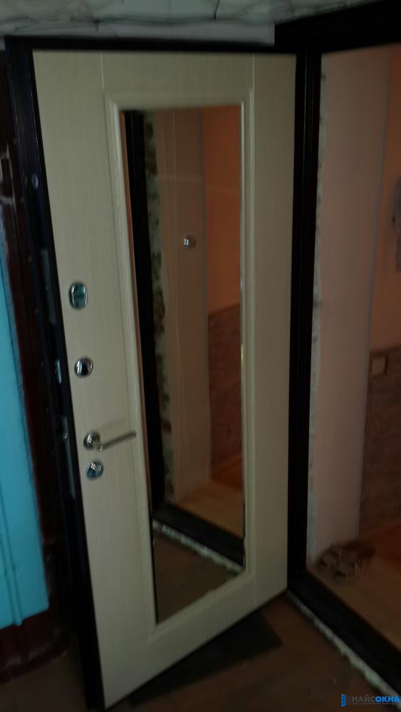 Najs Okna Fotogalereya Nashi Raboty Po Ustanovke I Otdelke Plastikovyh Okon Balkonov Montazh Stalnyh Dverej