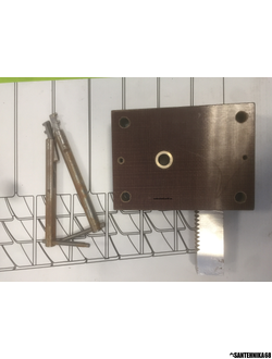 Гаражный замок из текстолита, тот самый который не замерзает