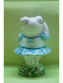 Хрюшка танцующая