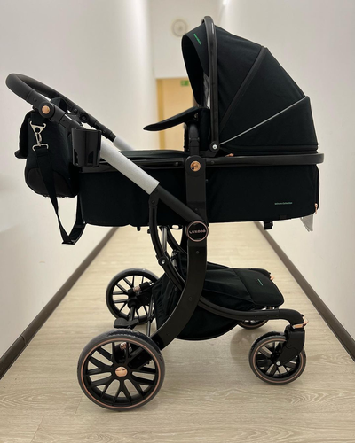 Детская коляска 3 в 1 Luxmom 601A Черный