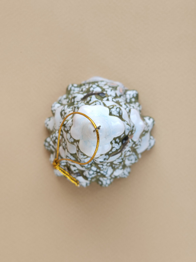 Заснеженная елка