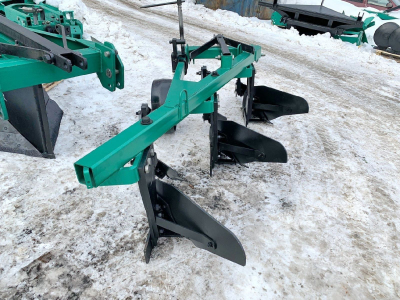 Плуг ПЛН 3-35 навесной с предплужниками для МТЗ 80-82.1