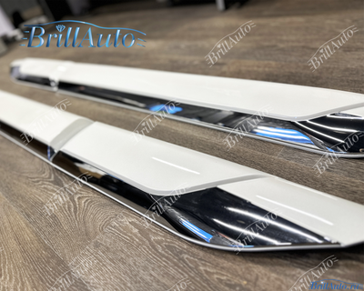 Молдинги Toyota Land Cruiser 300 белые