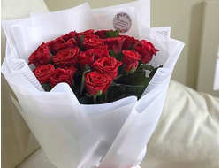 Букет из 21 одноголовой розы  "Страстная любовь"