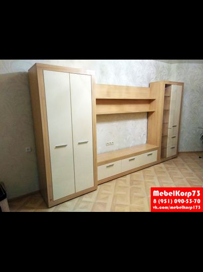 Стенки и гостиные на заказ