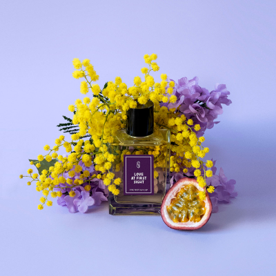 LOVE AT FIRST SIGHT духи от UNE NUIT NOMADE