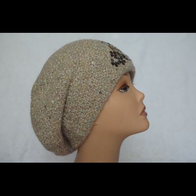 Бежевый женский вязаный берет с кошкой Vizio Италия 6444