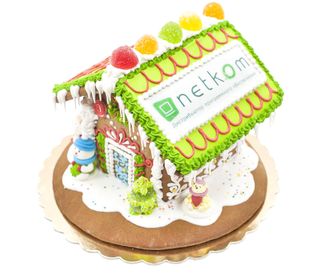 Пряничный домик с логотипом Netkom