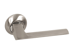 Ручка Archie для межкомнатной двери в цвете белый никель.