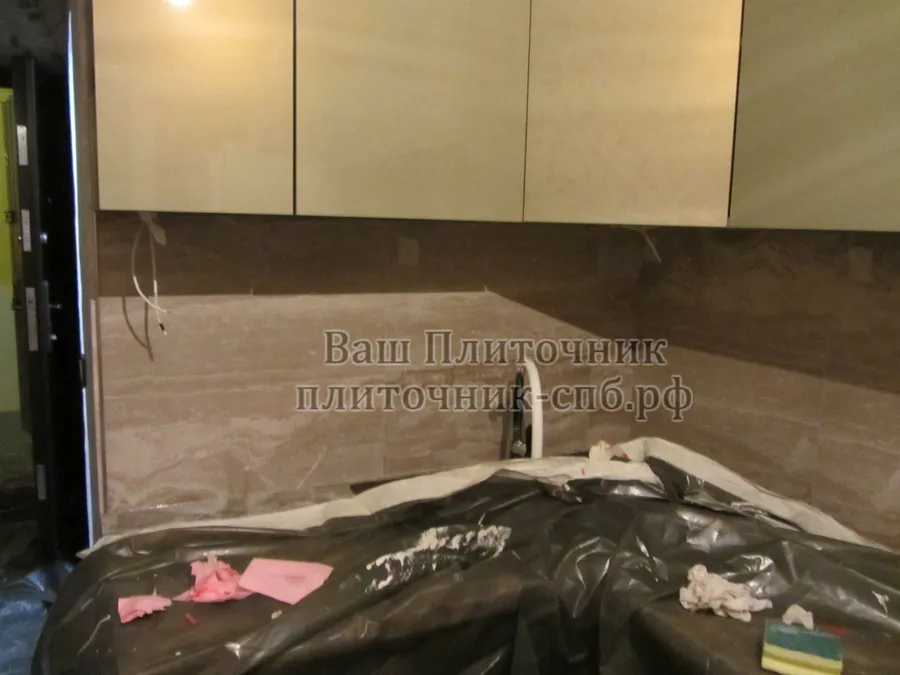 Укладка керамогранита 60*60 на фартук без швов