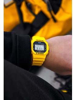 Часы Casio G-Shock DW-5600REC-9