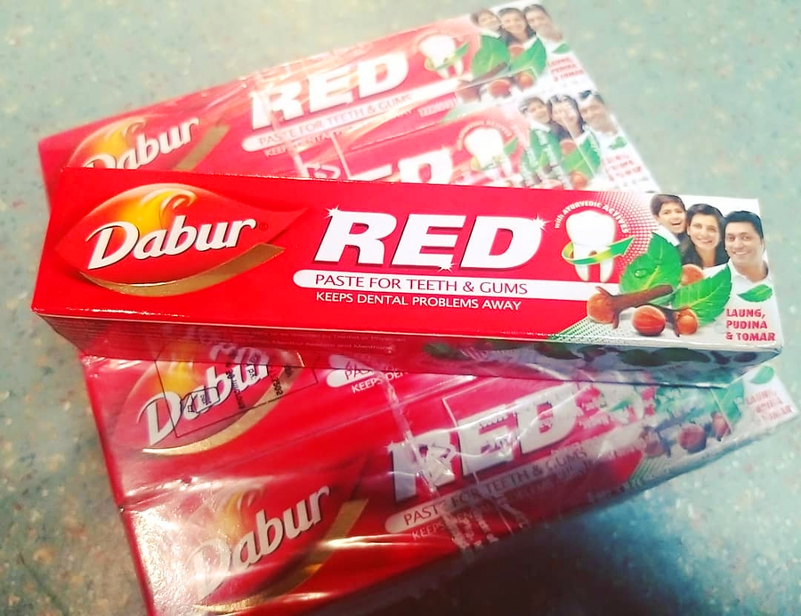 Аюрведическая ЗУБНАЯ ПАСТА RED Dabur 100 г