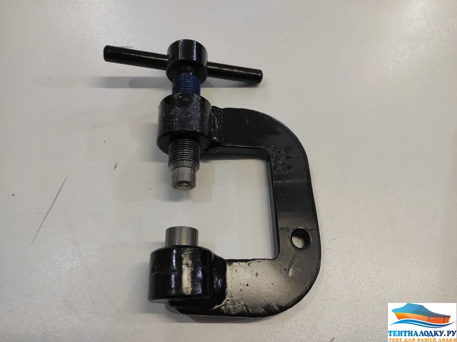 Универсальный мощный пресс для фурнитуры