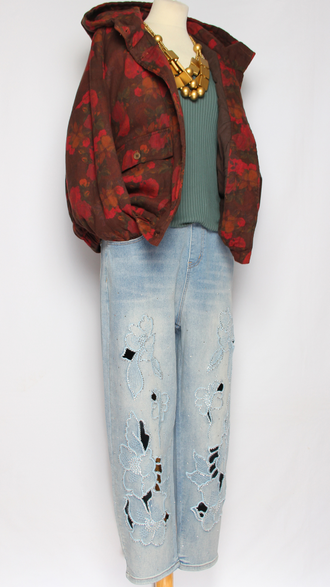 Куртка хлопок "Объемная с капюшоном" вишня до р.52