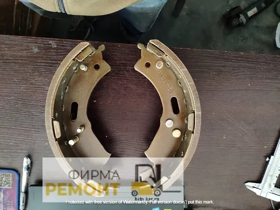 На склада запчасти для вилочных погрузчиков