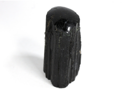 Турмалин чёрный шерл, кристалл стоячий, полированная верхушка, Бразилия (42*32*21 мм, 56 г) №29739