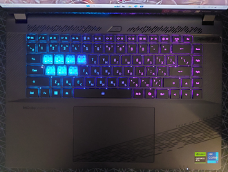 AORUS 16X 9KG ( 16.0 WQXGA IPS 165Hz i7-13650HX RTX4060 (8Gb) 16Gb 1024Gb SSD )