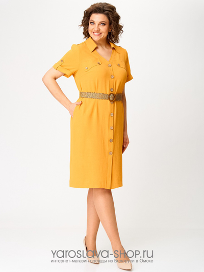 Женское платье прямого силуэта в желтом цвете на пуговицах