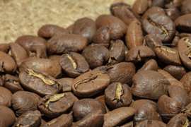 Марагоджип никарагуа
классический крепкий ,густой,бархатный кофе.Без кислинки. Крупное зерно.100%арабика.3 степень обжарки.200 р за 50 грамм