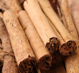 Корица (Cinnamomum Zeylanicum) Египет, кора (5 мл) - 100% натуральное эфирное масло