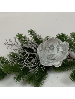 Новогодний декор Роза белая