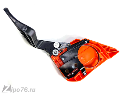 Крышка тормоза бензопилы КИТАЙСКОЙ 45 52 сс треугольник