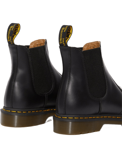 2976 chelsea boot dr martens deals