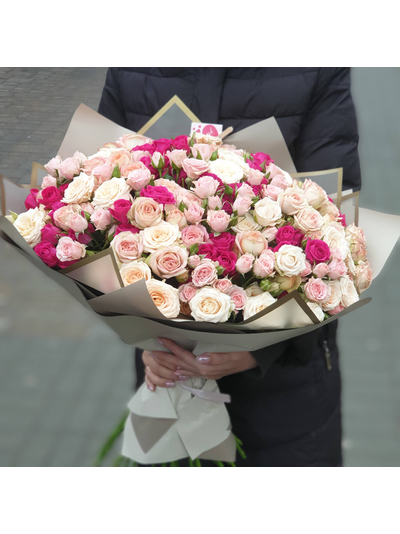 39 КУСТОВЫХ РОЗ