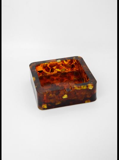Пепельница глубокая с мелким янтарем