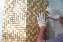 Укладка керамической мозаики на стены (штучной)