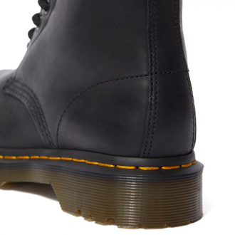 Dr. Martens 1460 Serena