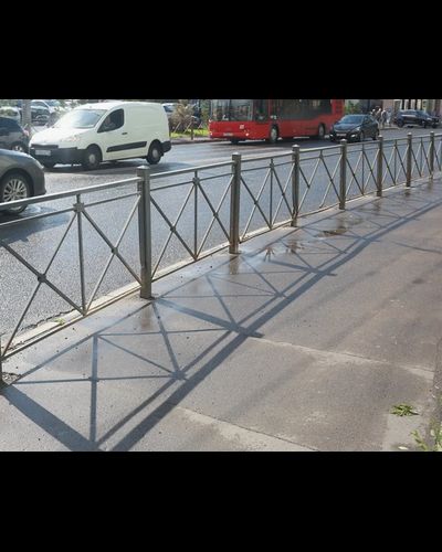 Пешеходные ограждения