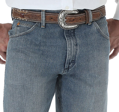 Джинсы 31MWZ Wrangler® Cowboy Cut® свободный крой [стираные]