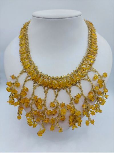 Колье из Чешского бисера и натурального янтаря 01064