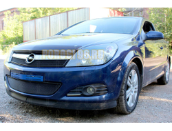 Защита радиатора Opel Astra H (рестайлинг) 2006-2015 (hb 5d, sedan, sw) black верх