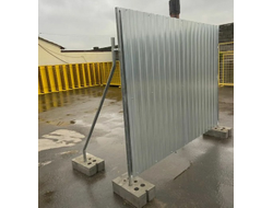 Разделительные ограждения со склада в Москве | ГОРЗАБОР