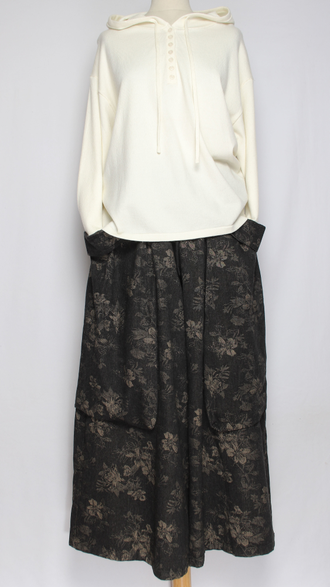 Джемпер ХЛОПОК "Капюшон мелкие пуговки" черный, белый  до р.50