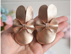 Ботиночки-зайки розовое золото