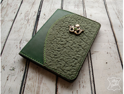 аксессуары из кожи, кожаная обложка, кожаная обложка на паспорт, кожаный аксессуар, обложка паспорт