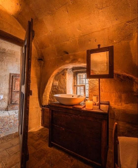 интерьер ванны со свечами