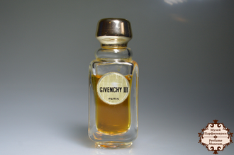 •	Givenchy III Givenchy, издания 1970 -1975, витажные духи, парфюмированная или туалетная вода, 1ml