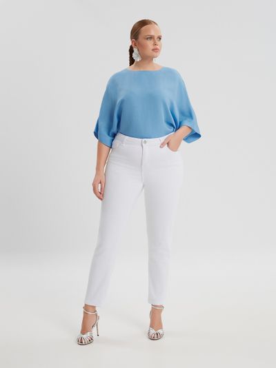 Джинсы белые зауженные