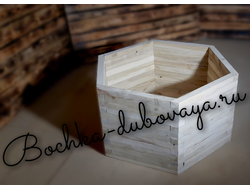 Кашпо из дерева