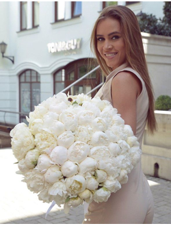 Букет из пионов "Clouds"